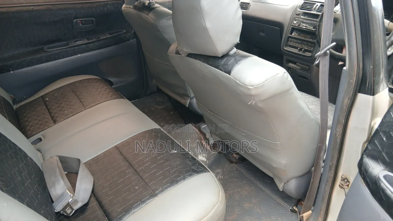 Toyota Ipsum 2000 Silver