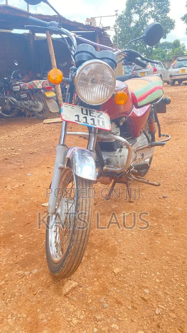 Bajaj Boxer 2023 Red