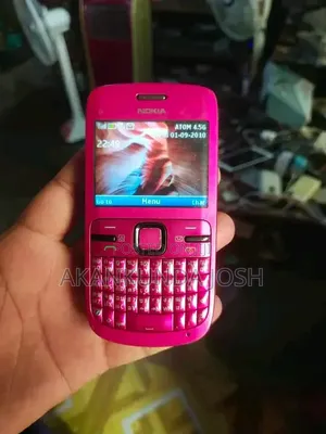 Nokia C3 Pink