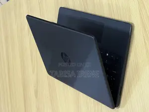 New Laptop HP 14S 8GB AMD SSD 256GB