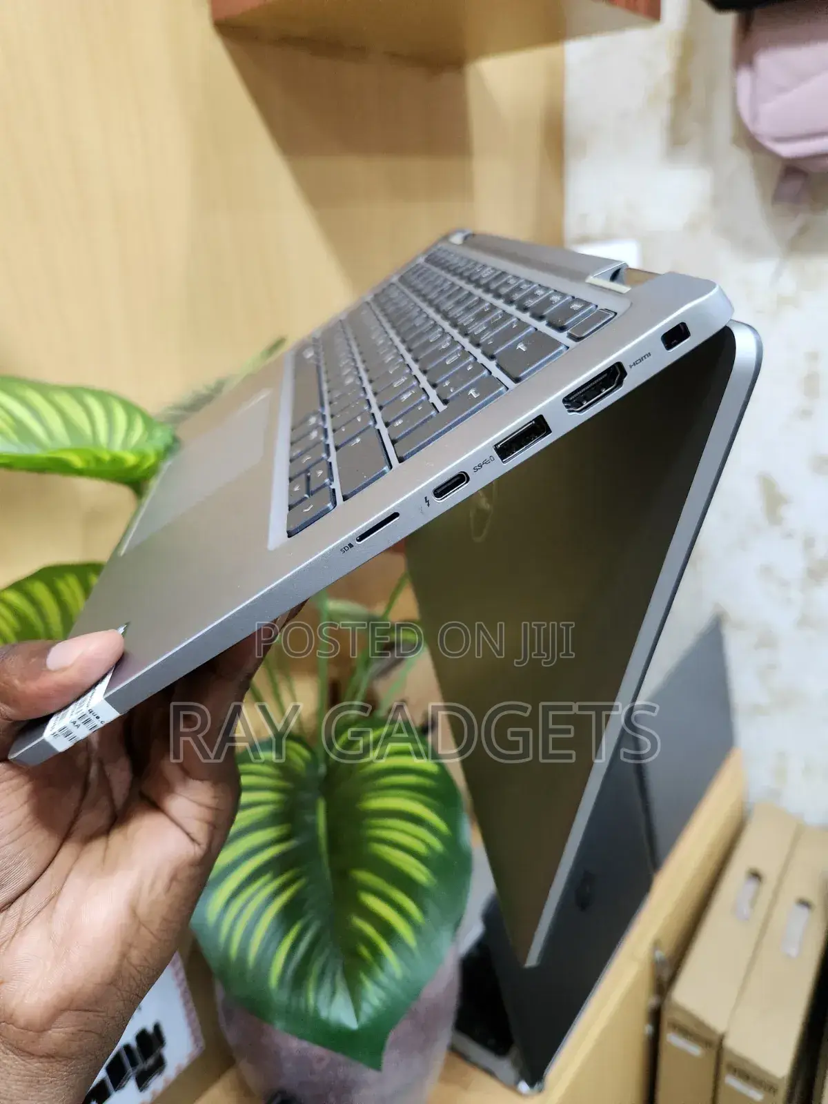 New Laptop Dell Latitude 7420 16GB Intel Core i7 SSD 512GB