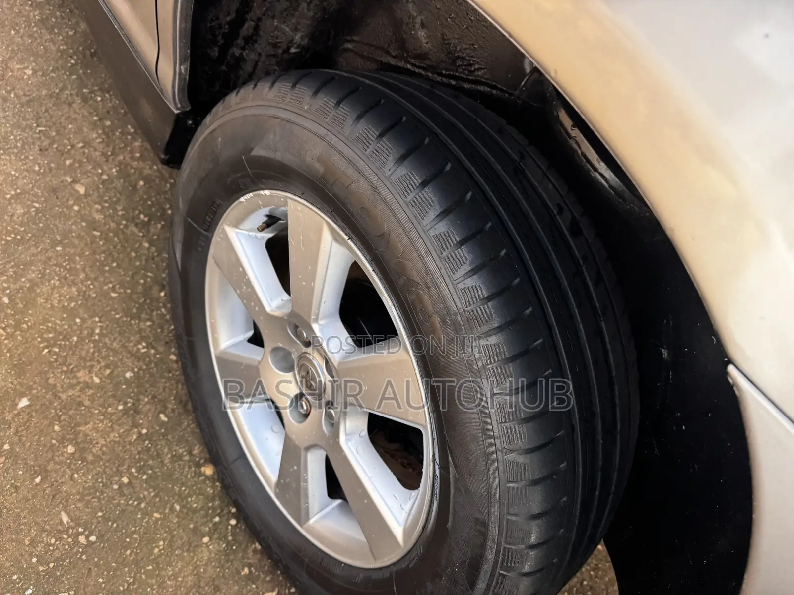Toyota Harrier 2006