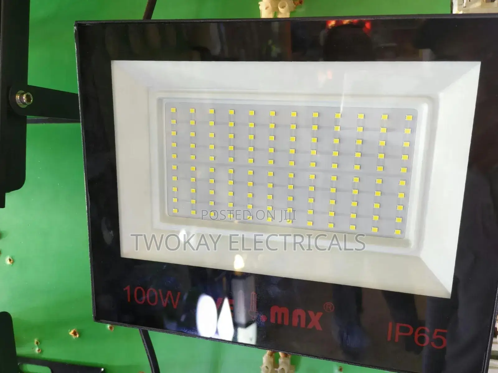Vell Max 100w Flood Light
