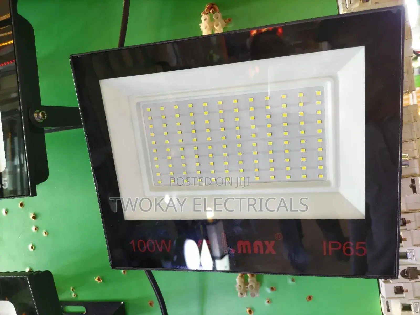 Vell Max 100w Flood Light