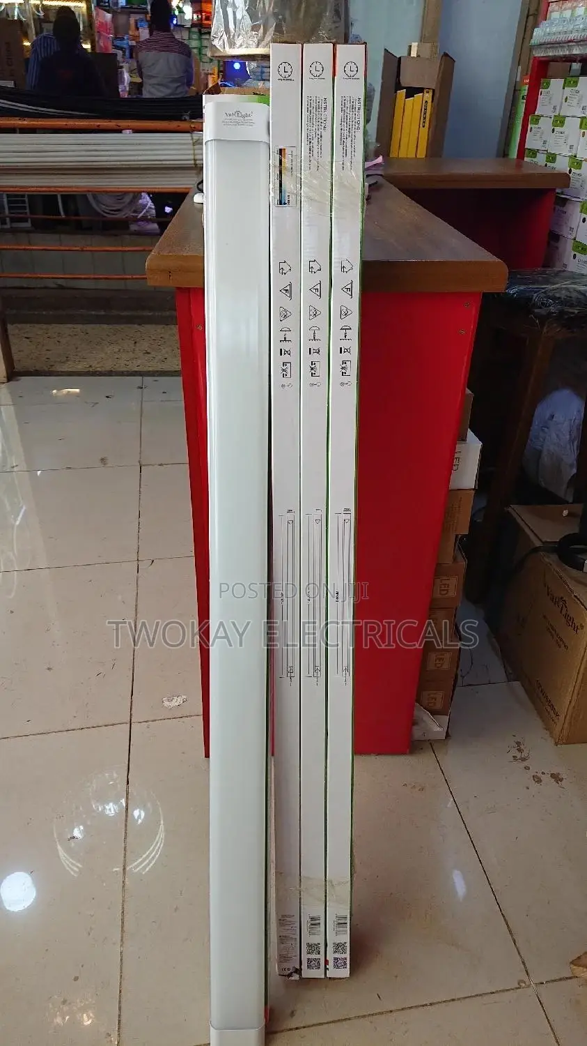 Complete 50w Fluorescent Tubes