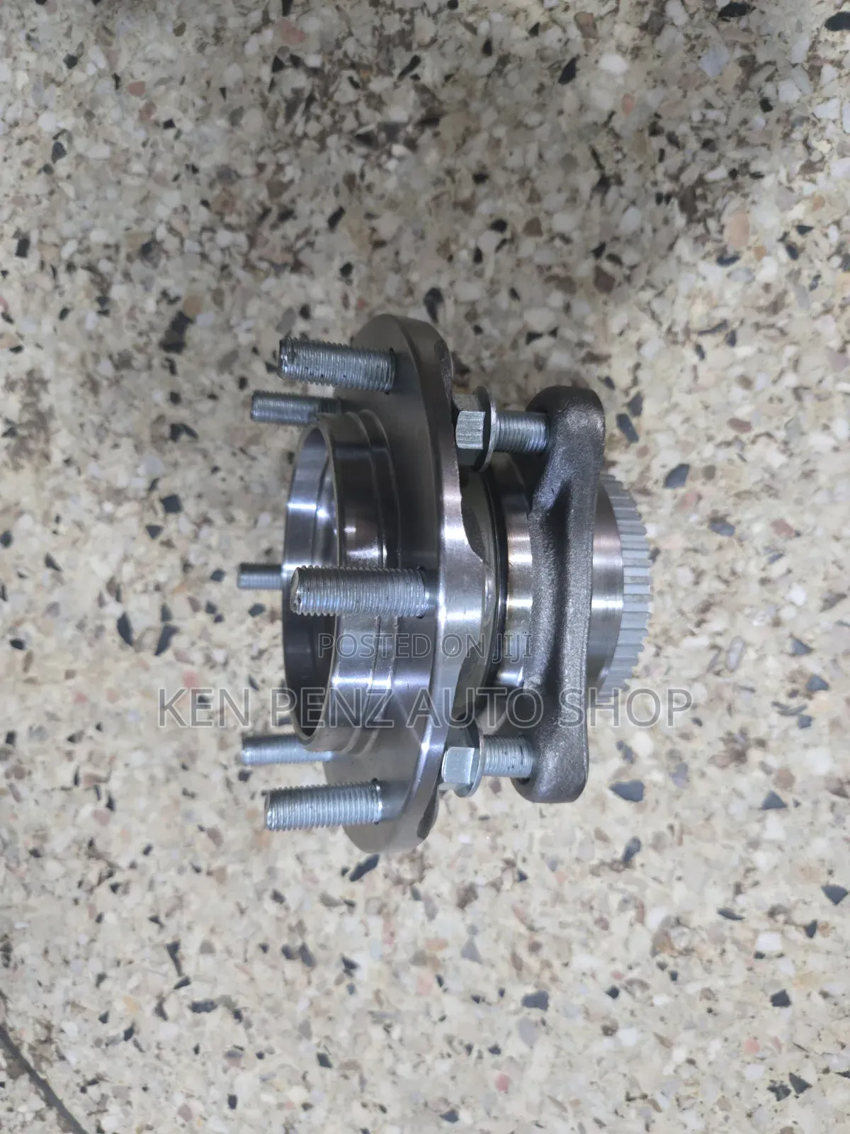 Hilux Vigo and Fortuner 2012 Front Wheel Hub