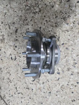 Hilux Vigo and Fortuner 2012 Front Wheel Hub
