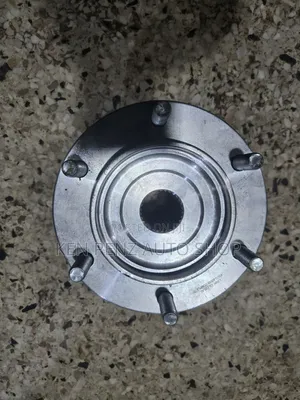 Hilux Vigo and Fortuner 2012 Front Wheel Hub