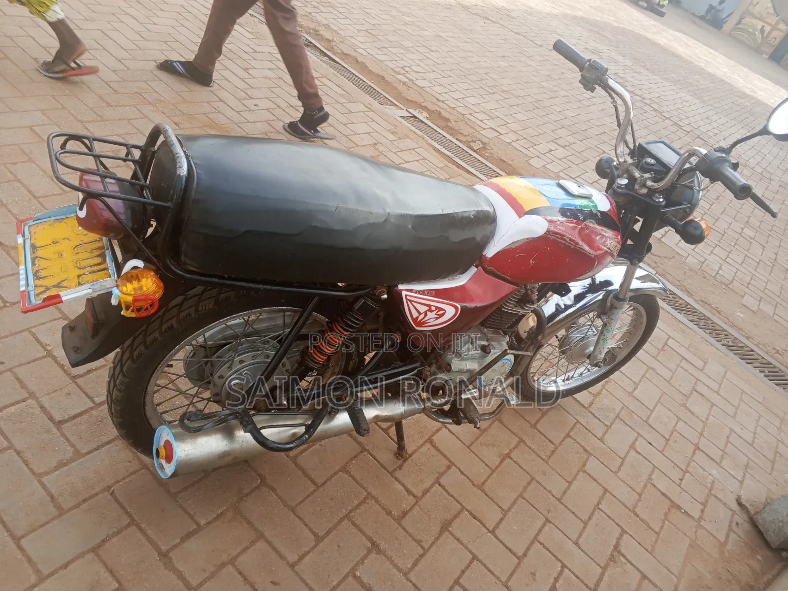 Bajaj Boxer 100 2015 Red