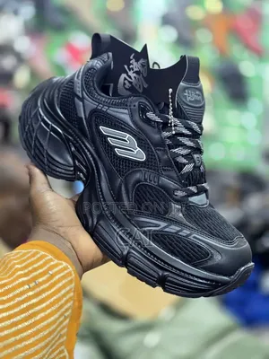 Balenciaga 10xl Sneakers
