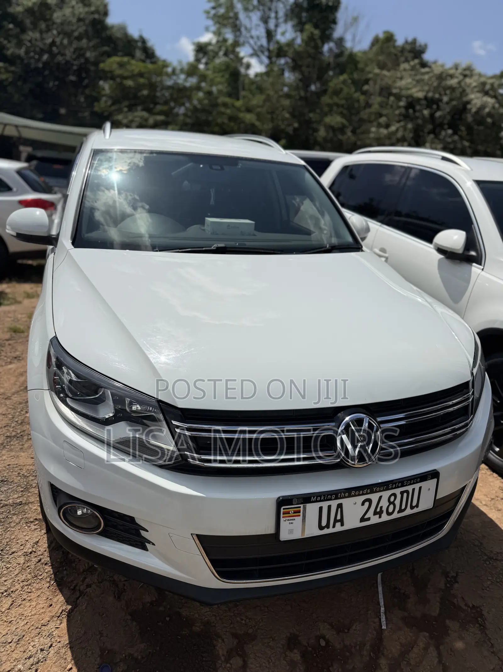 Volkswagen Tiguan S 4Motion 4dr SUV AWD (2.0L 4cyl Turbo 6A) 2014 White