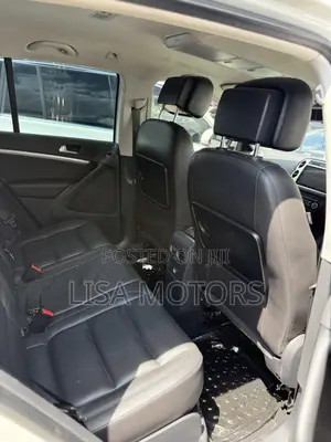 Volkswagen Tiguan S 4Motion 4dr SUV AWD (2.0L 4cyl Turbo 6A) 2014 White