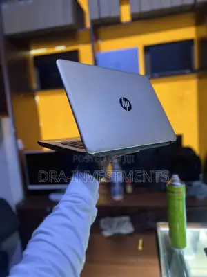 Laptop HP 348 G4 8GB Intel Core i5 SSD 128GB