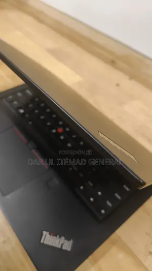 Laptop Lenovo ThinkPad X390 8GB Intel Core i5 SSD 256GB