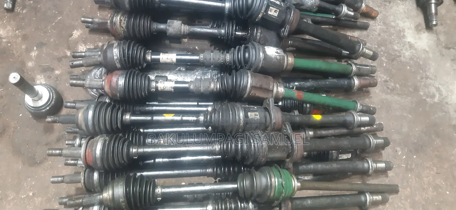 Harrier Kawundo, Vanguard, Rav4 , Alphard, Noah, Driving Shafts