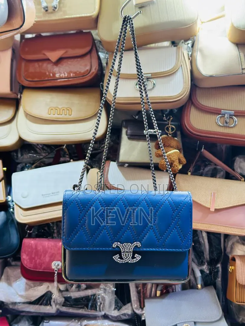 Single Shoulder Bags