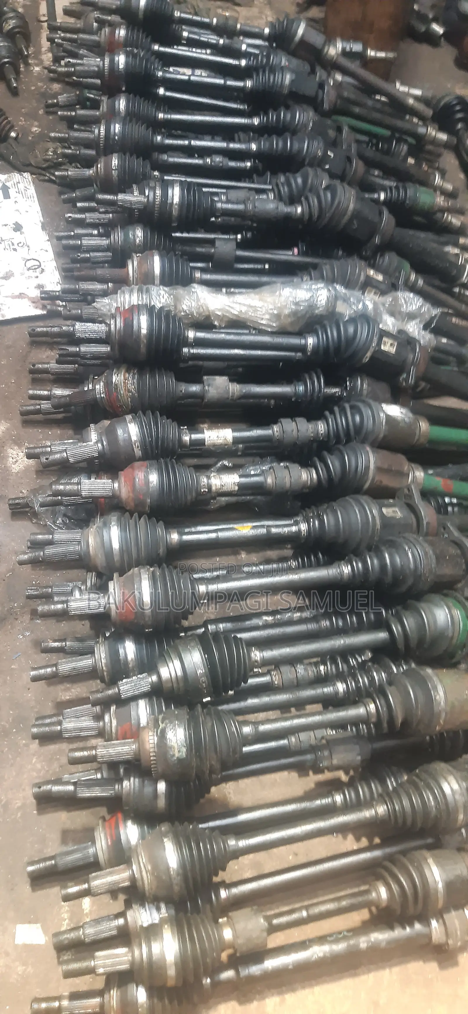 Harrier Kawundo, Vanguard, Rav4 , Alphard, Noah, Driving Shafts