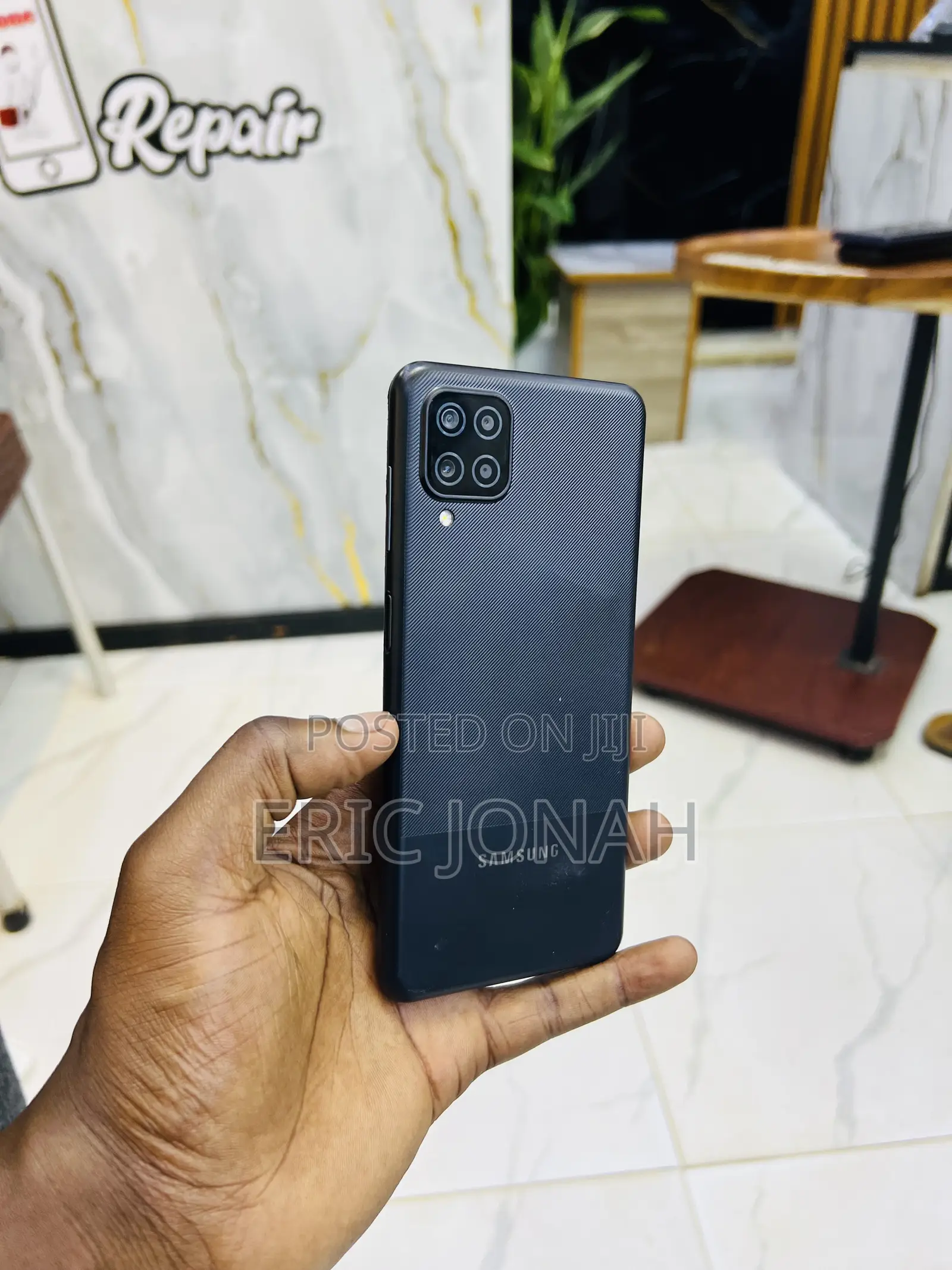 Samsung Galaxy A12 64 GB Black