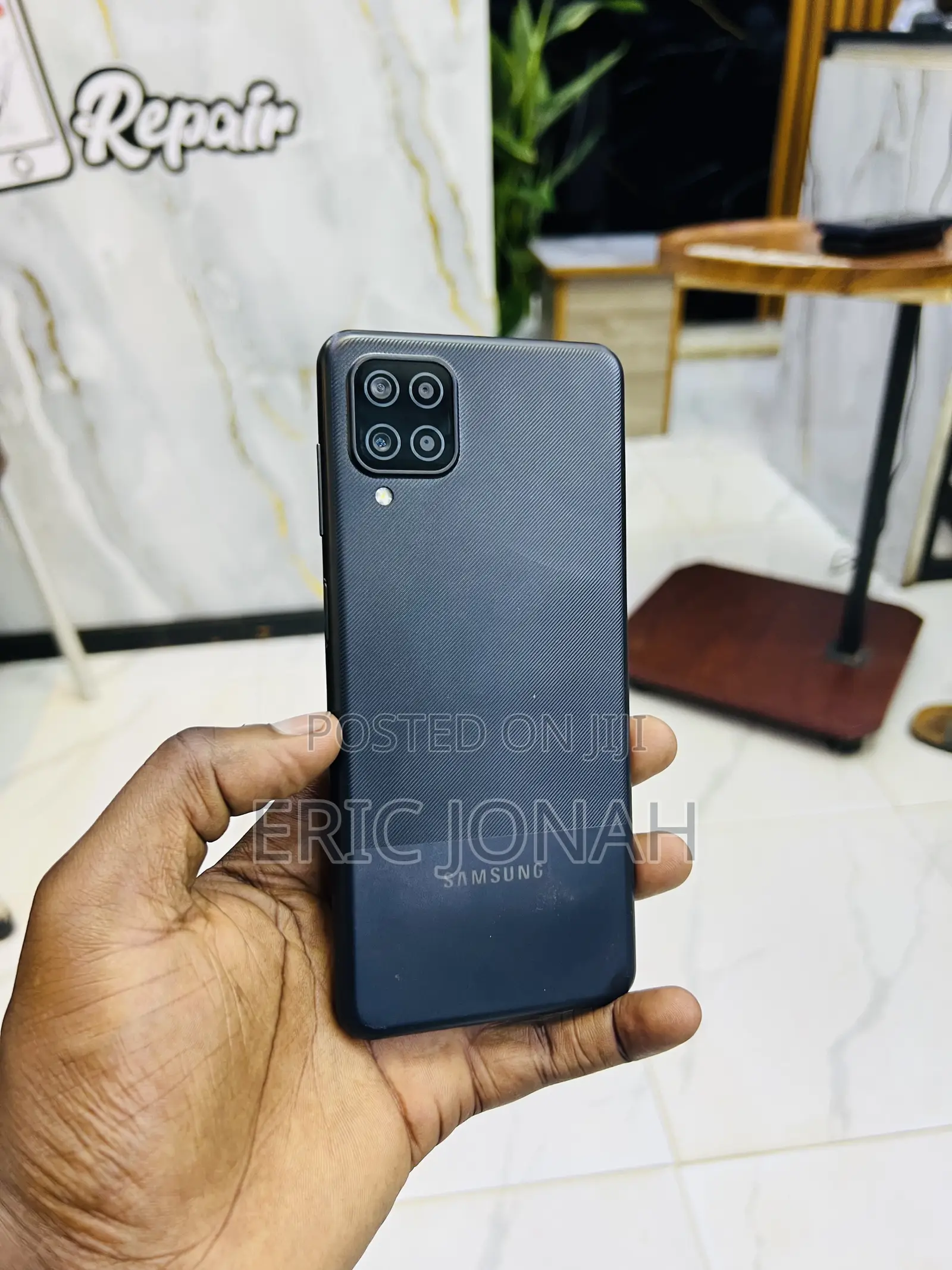 Samsung Galaxy A12 64 GB Black