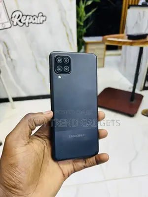 Samsung Galaxy A12 64 GB Black