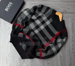 Round Neck Sweater Shirts