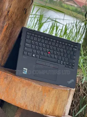 New Laptop Lenovo ThinkPad x13 Yoga 16GB Intel Core i7 SSD 256GB