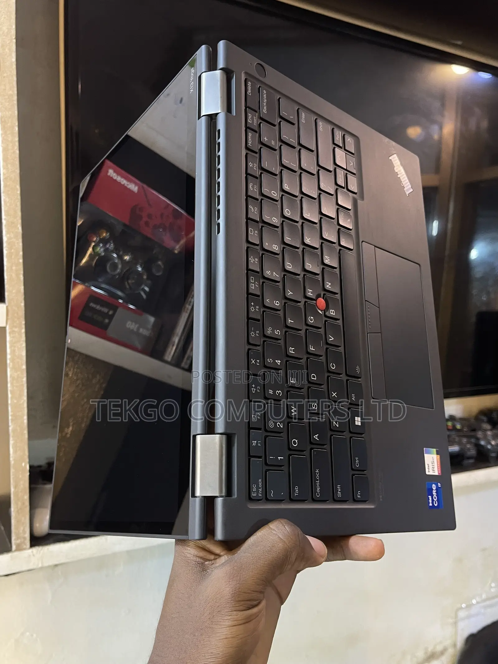 New Laptop Lenovo ThinkPad x13 Yoga 16GB Intel Core i7 SSD 256GB