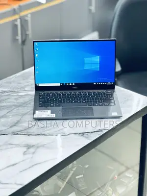 New Laptop Dell XPS 13 8GB Intel Core i7 SSD 256GB