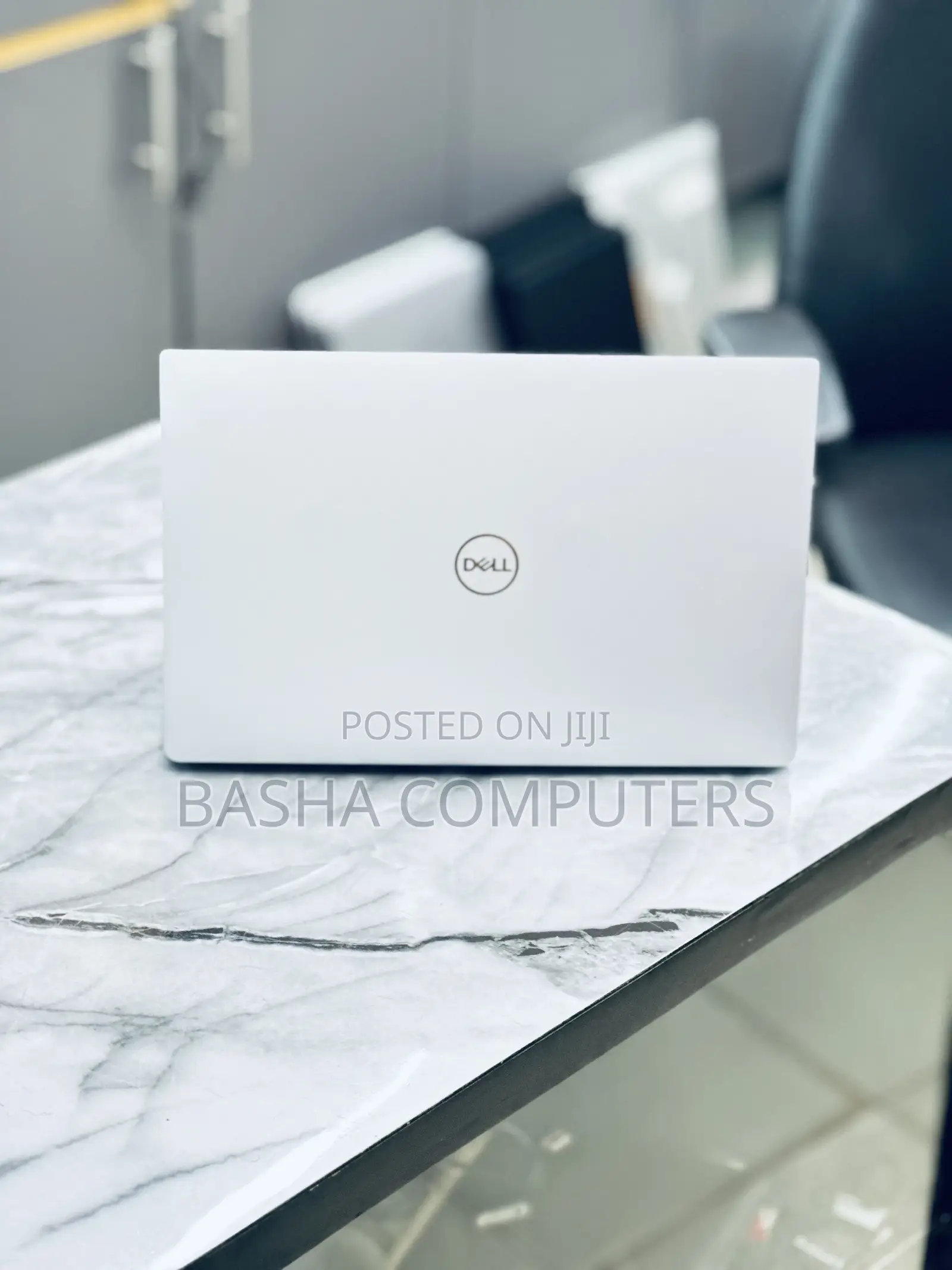 New Laptop Dell XPS 13 8GB Intel Core i7 SSD 256GB