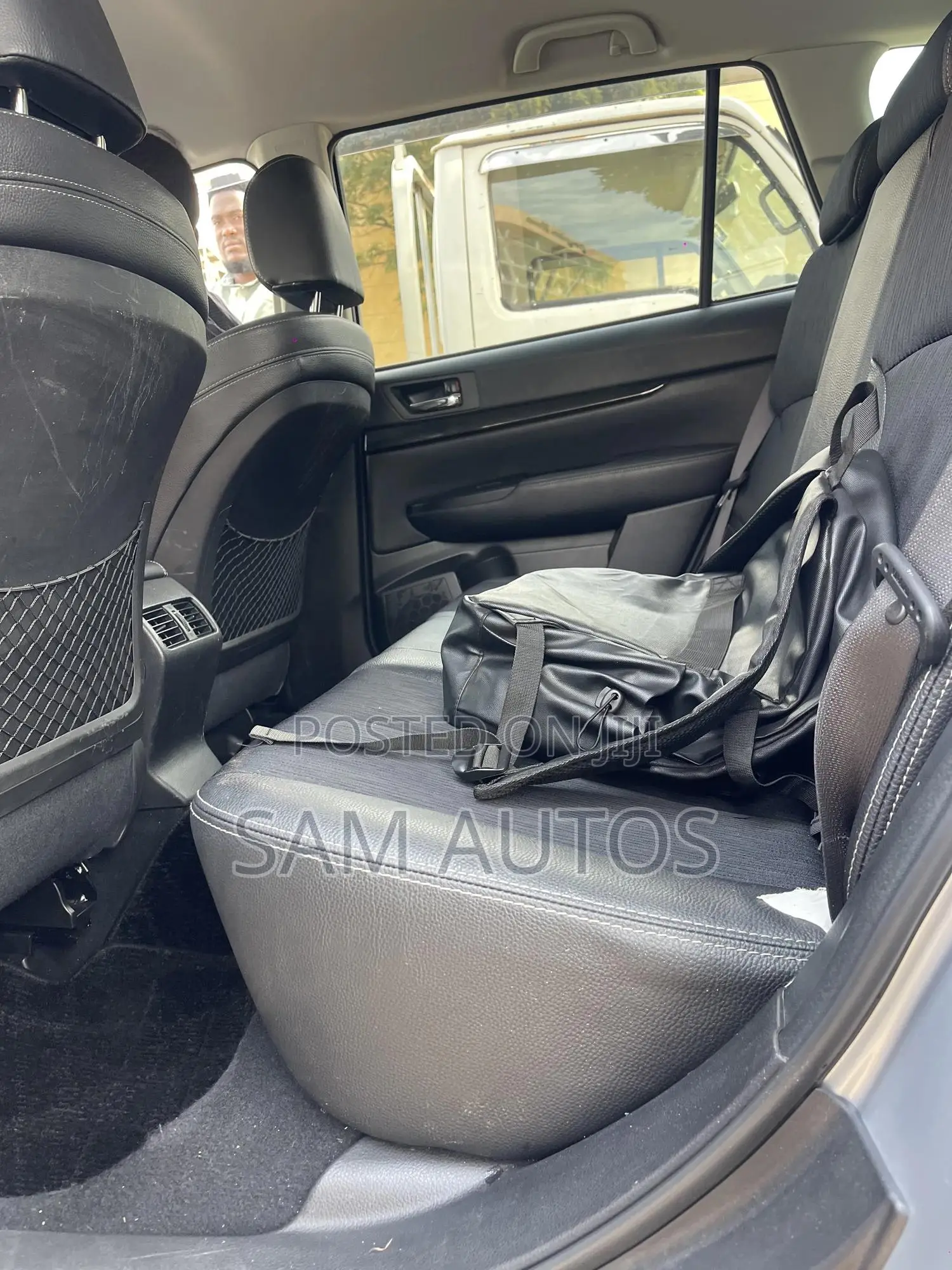 Subaru Outback 2011 Silver
