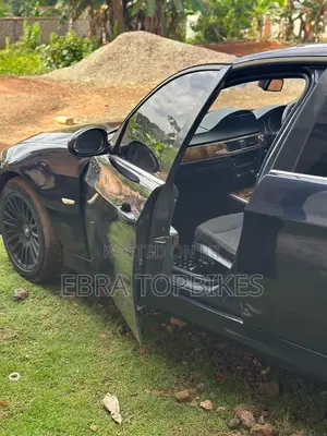BMW 323i 2009 Black
