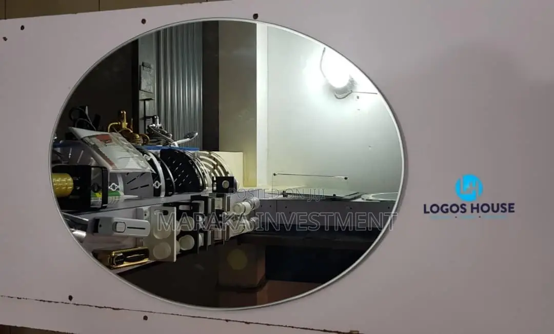 Plain Mirror