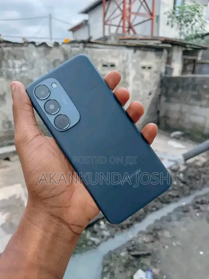 New Tecno Camon 50 Pro 256 GB Black