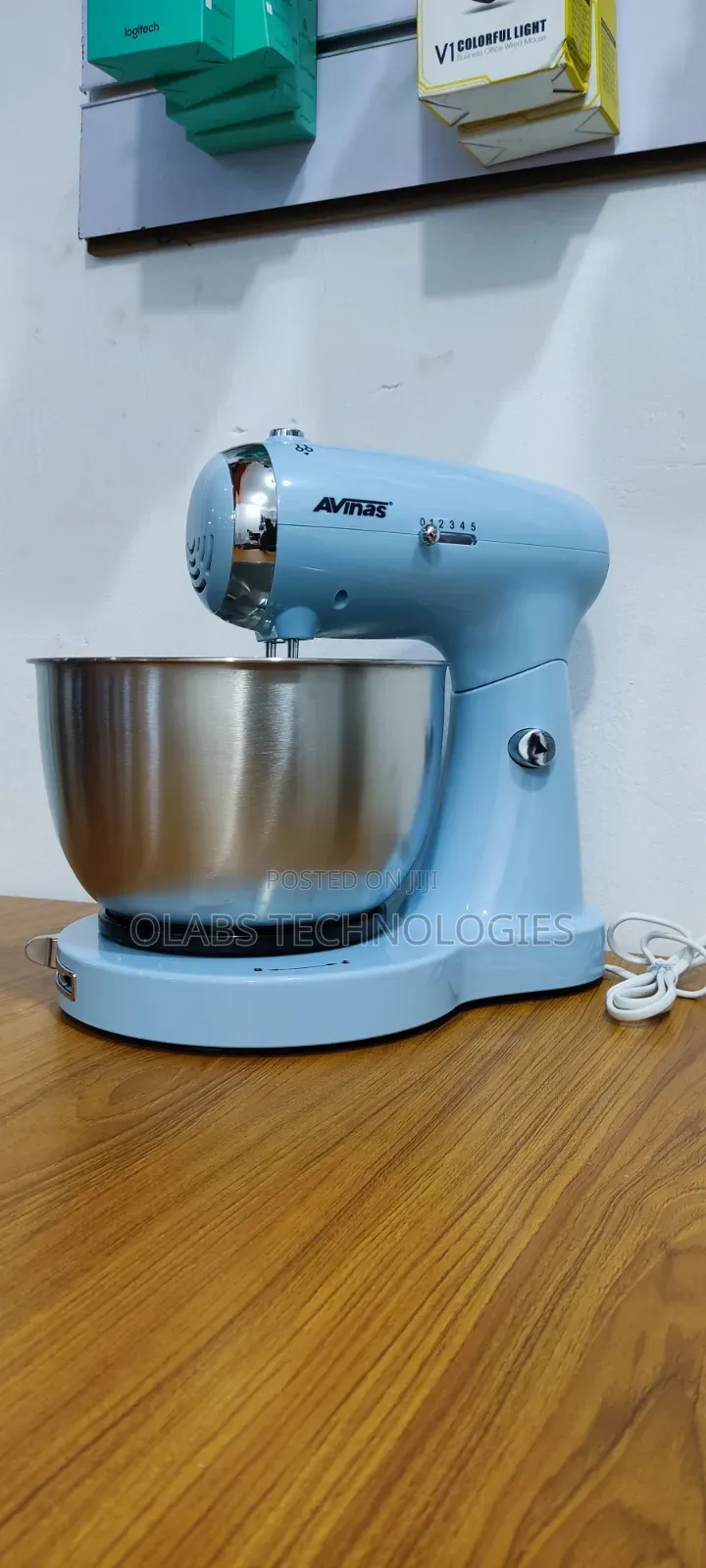 The Egg Beater Avinas