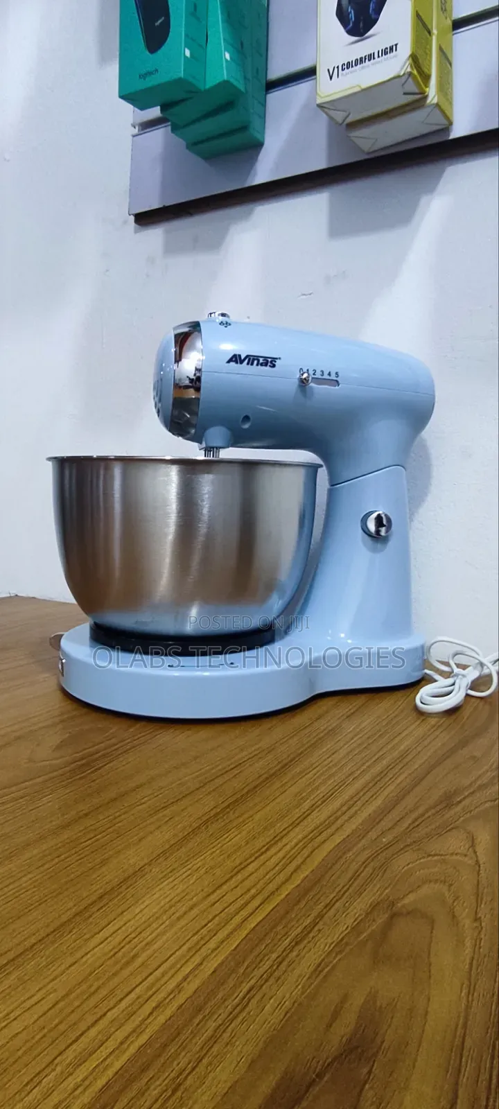 The Egg Beater Avinas