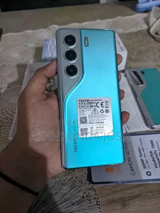 New Tecno Camon 40 Pro 5G 256 GB Green
