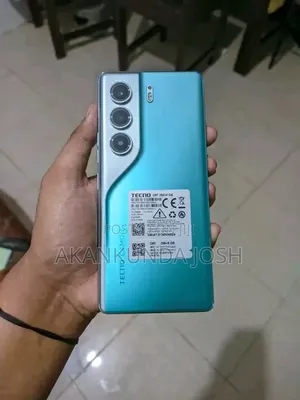 New Tecno Camon 40 Pro 5G 256 GB Green