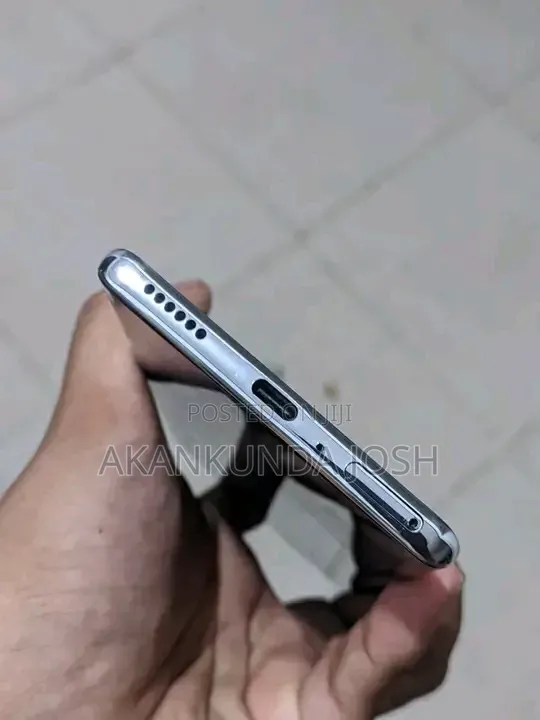 New Tecno Camon 40 Pro 5G 256 GB Green