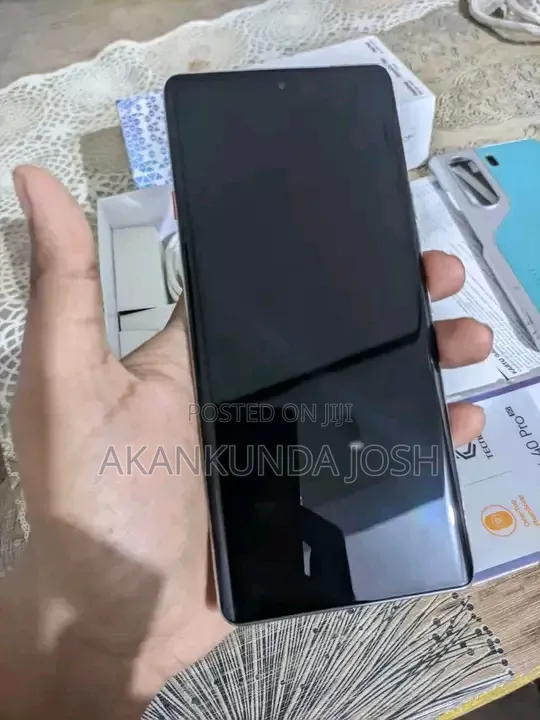 New Tecno Camon 40 Pro 5G 256 GB Green