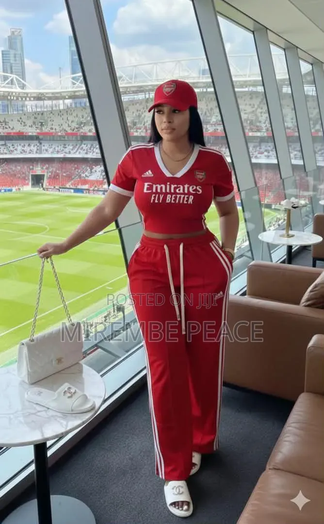 Ladies Emirates Two-Piece