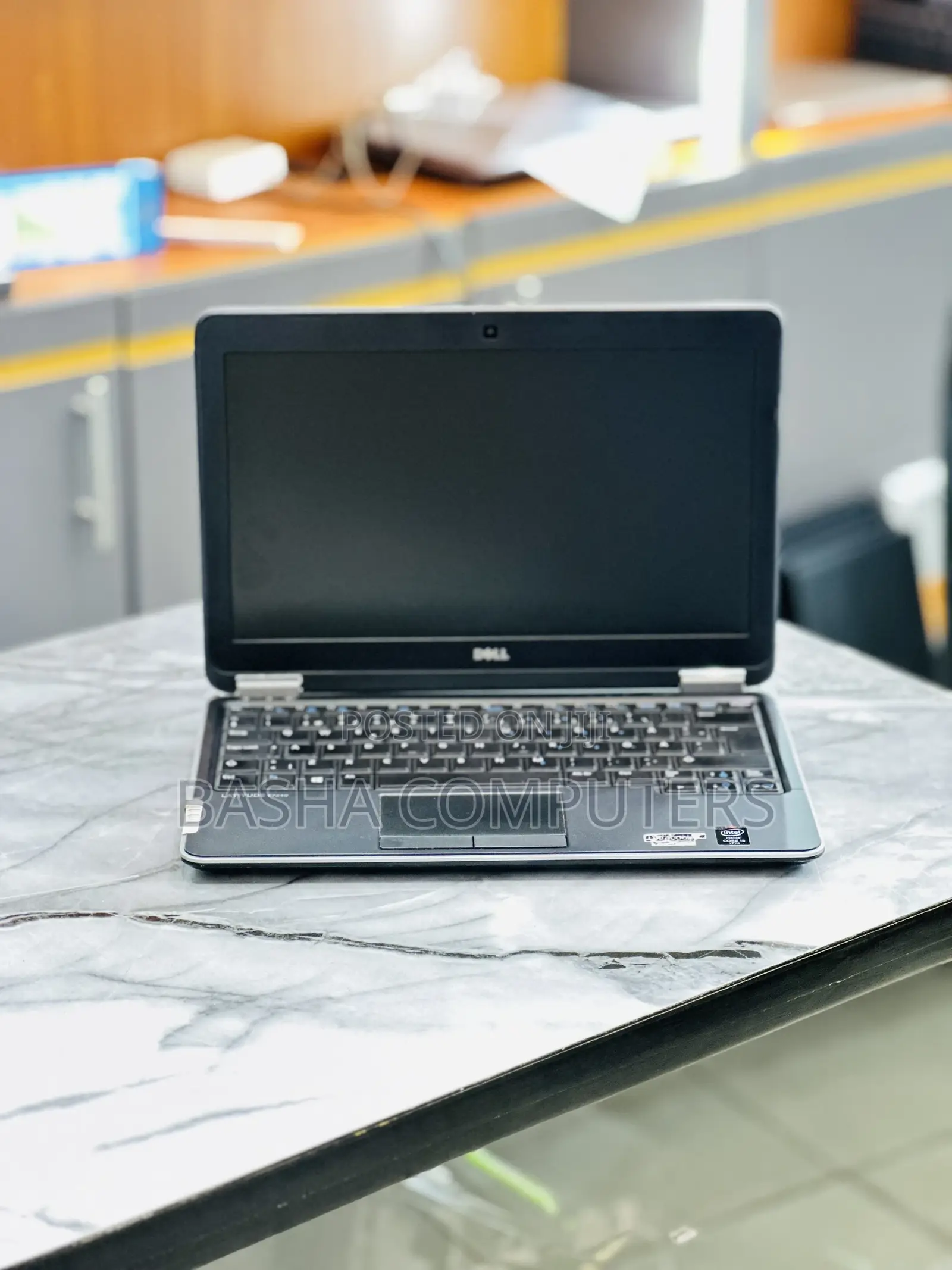 New Laptop Dell Latitude 12 7250 8GB Intel Core i7 SSD 256GB