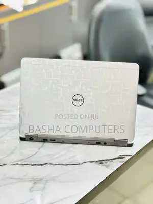 New Laptop Dell Latitude 12 7250 8GB Intel Core i7 SSD 256GB
