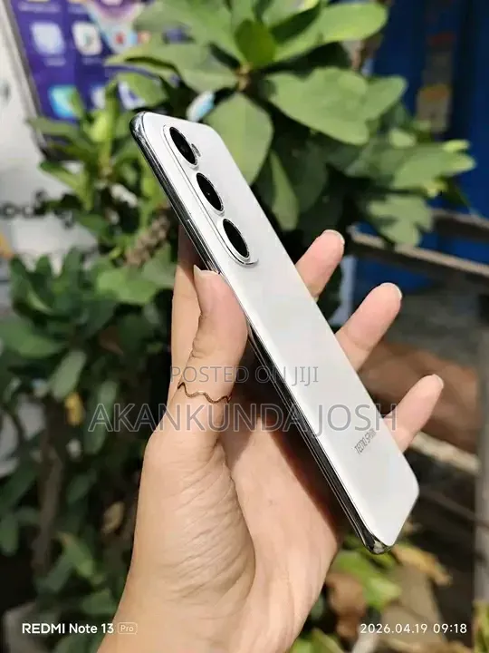 New Tecno Spark 40 Pro+ 256 GB Silver