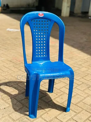 C013 Plastic Chairs Plastic Chairs (Armless)