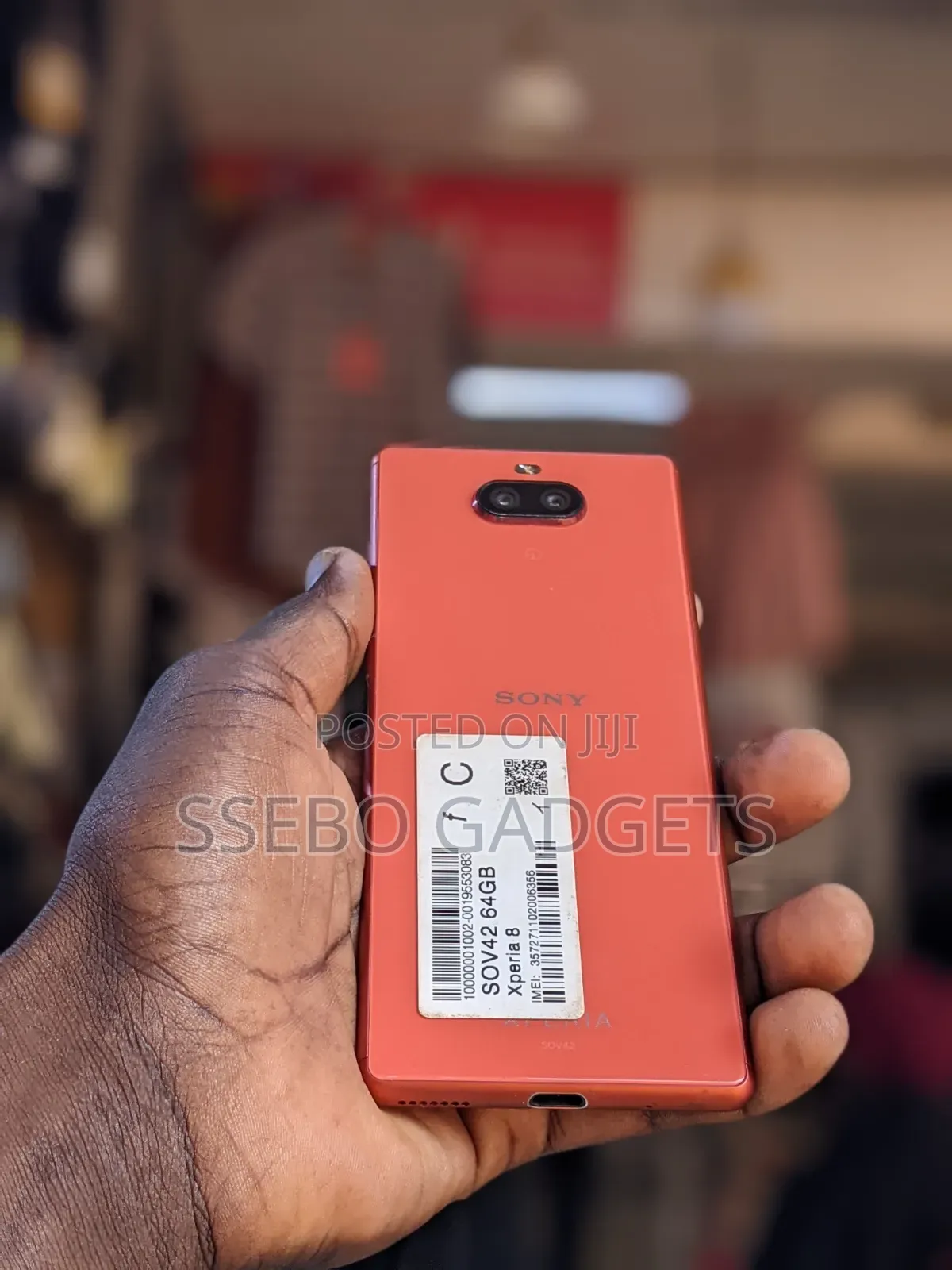 Sony Xperia 8 SOV42 64 GB Red
