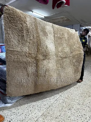 1.5 X2m Medium Fluffy Center Carpets Fluffy Rugs - Cream