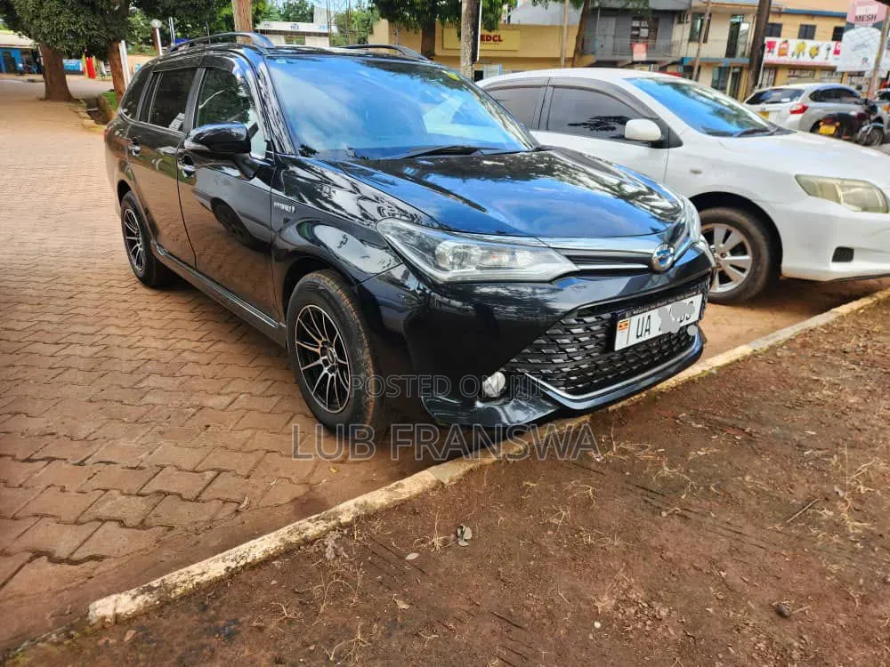 Toyota Corolla Fielder 1.5 Petrol AWD 2018 Black