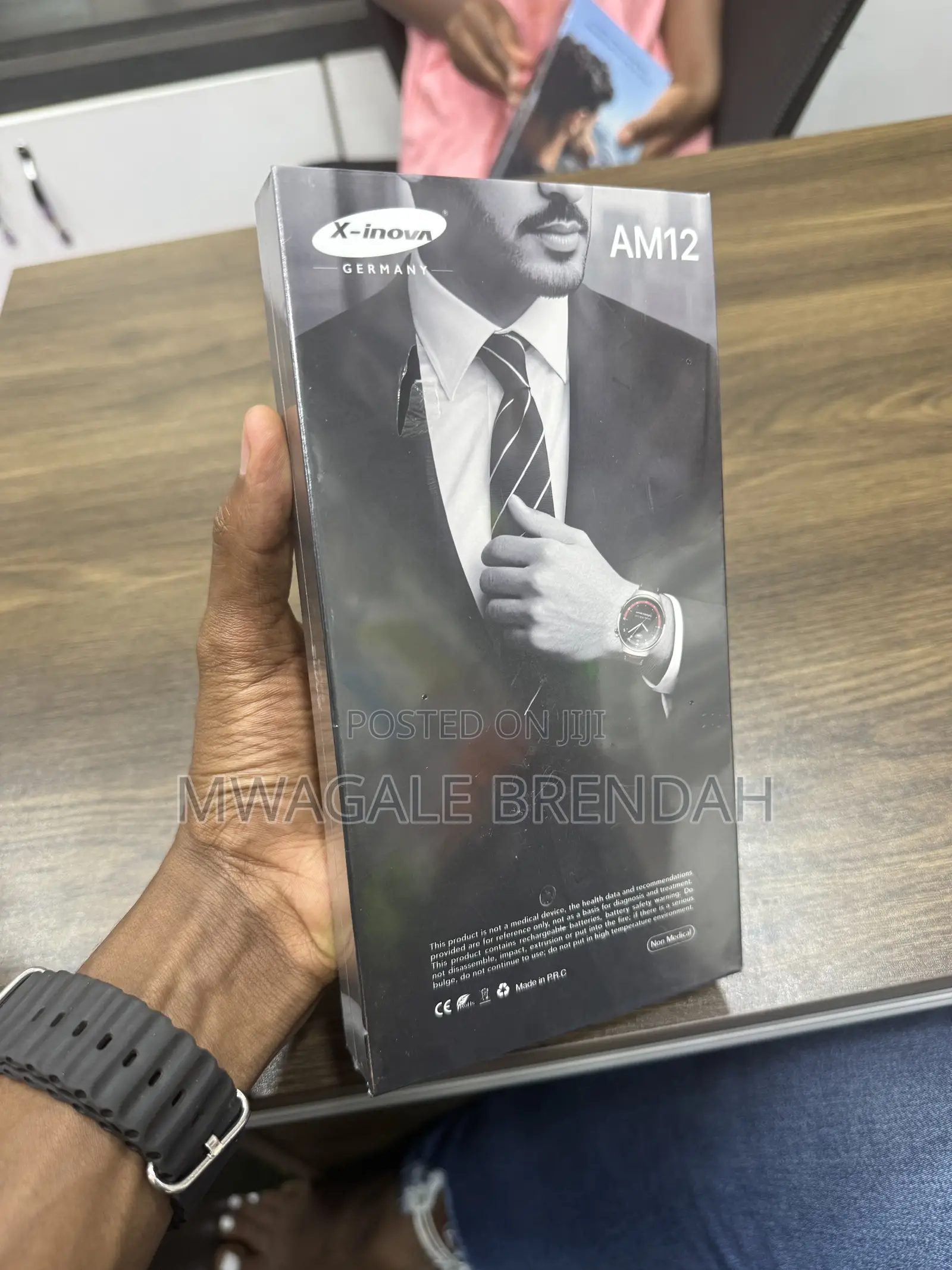 Am12 Waterproof Smart Watch