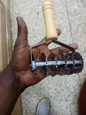 Pastry Wheel, Stainless Steel Lattice Roller Cutter With Wood Handle