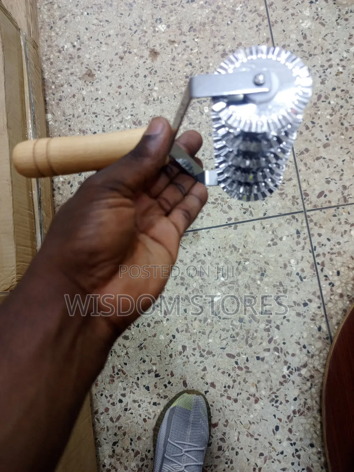 Pastry Wheel, Stainless Steel Lattice Roller Cutter With Wood Handle